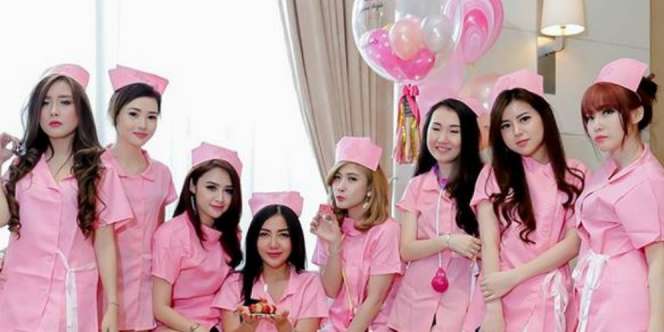 Kostum ala Suster Geng Bella Shofie Bikin Gagal Paham