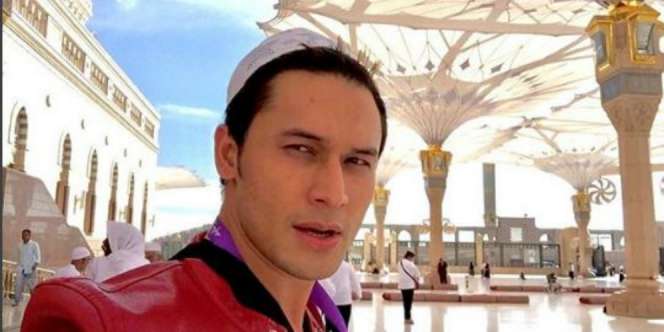 Foto Umroh Dicibir, Balasan Indra Brugman Bungkam Haters