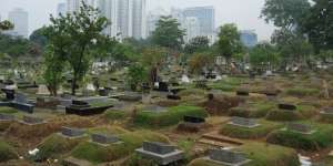 Merinding! Kesaksian Penjaga Makam Korban Pembunuhan Tangerang