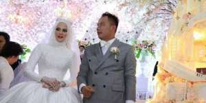 Malam Pertama, Vicky Prasetyo: Untung Ada Kekuatan Samson