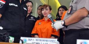 Roro Fitria Dibawakan Bunga Kantil untuk Ritual di Sel?