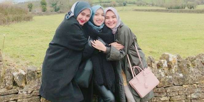 Fashion Show Bareng, Ini Gaya 3 Desainer Papan Atas di London