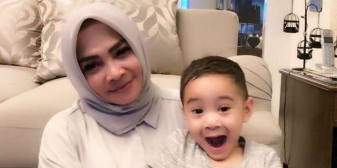 Penampakan Rumah Mewah Mama Nagita Slavina Bikin Netizen Shock