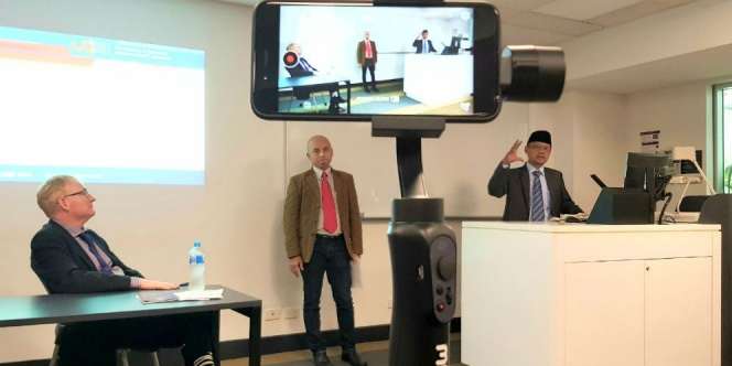 Ketum Muhammadiyah: Takbir Bukan Alat Politik