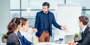 8 Pertanyaan Ini Bisa Bikin CEO `Jatuh Hati`