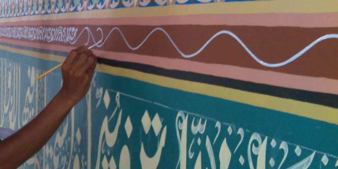 Mempercantik Masjid dengan Kaligrafi, Hukumnya?