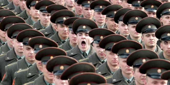 22 Foto 'Fail' Kocak Dijepret Pada Momen Tepat