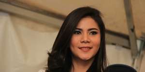 Astaga! Cynthia Ramlan Nyaris Terlindas Mobil Saat Syuting