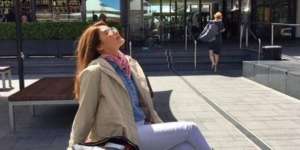 Makan Warteg, Tamara Bleszynski Ngamuk Dituduh Jatuh Miskin