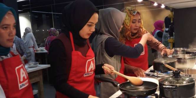Keseruan Peserta Dream Healthy Cooking