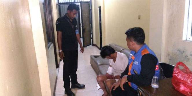 Resepsi Nikah Jadi Geger, Tamu Pria Tiba-tiba Ngamuk