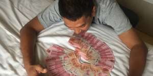 Punya Uang Miliaran, Kamu Belum Tentu Bahagia!