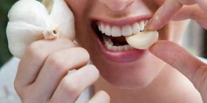 Makan Bawang Mentah Jangan Masuk Masjid, Benarkah?