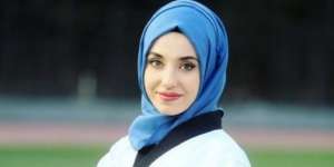 Pesona Kubra Dagli, Hijaber Cantik Juara Dunia Taekwondo