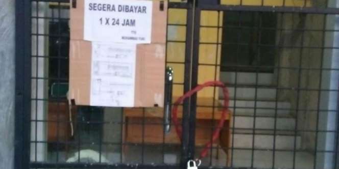 Satpol PP Terlilit Utang, Kantornya Digembok Pemilik Warung