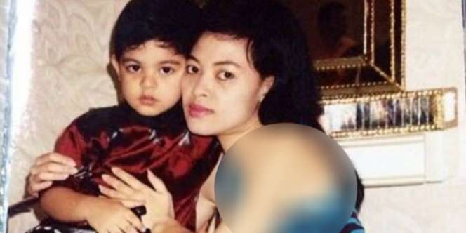 Foto Jadul Penyanyi Cilik Kebelet Pipis, Imut dari Kecil!
