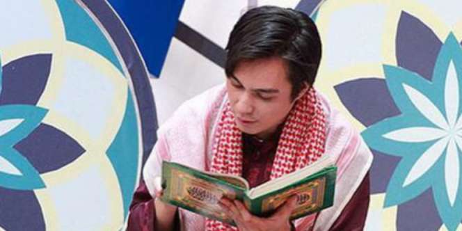 Meski Sibuk Kerja, Baim Wong Selalu Sempat ke Pengajian