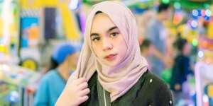 Nabila Zirus: Tutorial Hijab Kurang dari Semenit