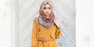 Richa Etika Ulhaq: Cerah & Ceria dengan Dominasi Mustard