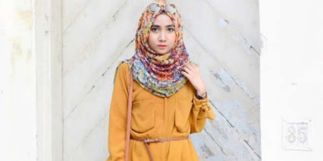 Richa Etika Ulhaq: Cerah & Ceria dengan Dominasi Mustard