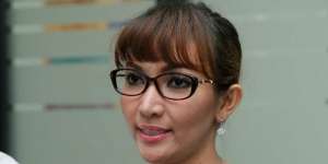 Inikah Usia Sebenarnya Roro Fitria Berdasarkan Akta Lahir?