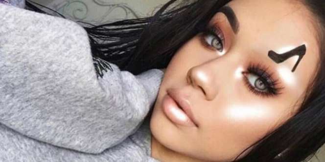 Kreasi Alis Bentuk High Heels dan Putri Duyung, Berani Coba?