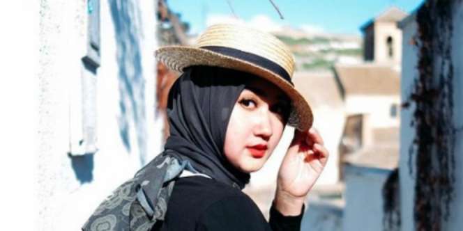 Terinspirasi Wanita Spanyol, Koleksi Dian Pelangi Lebih Girly
