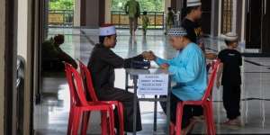 BAZNAS Akan Sertifikasi Petugas Amil Zakat