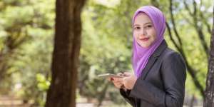 Mix and Match Busana Kantor ala Hana Tajima