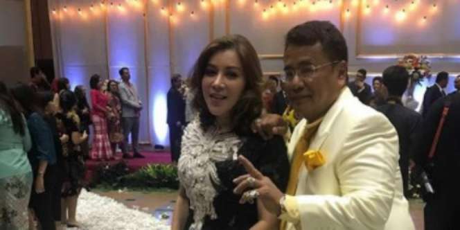 Geger Hotman Paris Bongkar Identitas Sespri Cantiknya