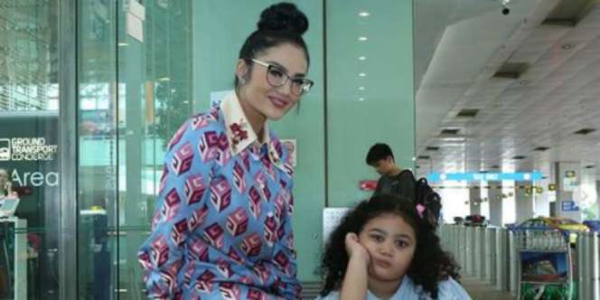 Kondangan Pakai Kacamata Penampilan Krisdayanti Bikin Takjub