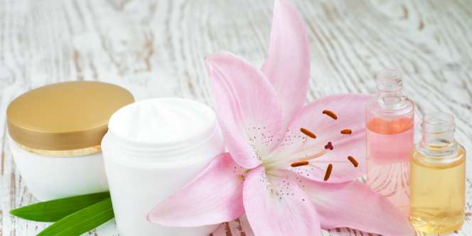 Tips Bedakan Moisturizer Krim untuk Pagi dan Malam Hari