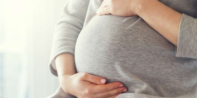 Jaga Kondisi Psikis Lebih Tenang Saat Hamil dengan Meditasi