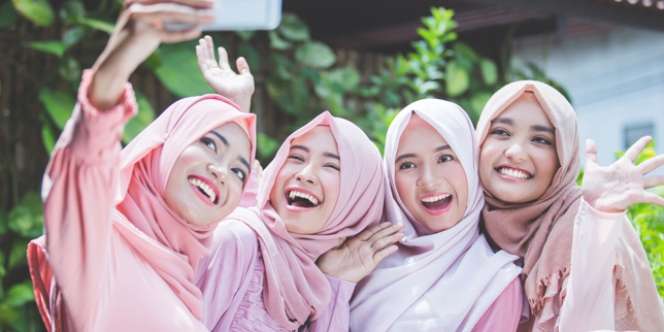 13 Panduan Orangtua Cetak Generasi Saleh dan Salehah