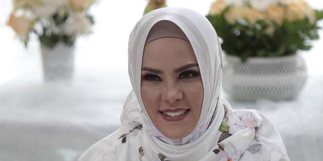 Unggah Keakraban Bareng 4 Putri Vicky, Angel Lelga Dipuji