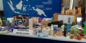 Truk Angkut Kosmetik Rp5 Miliar, Saat Dicek Ternyata...