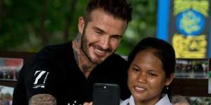 Aksi Beckham dan Siswi SMP di Semarang, Bikin Iri Banyak Orang