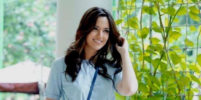 Nia Ramadhani Pernah `Enek` Lihat Tubuh Sendiri
