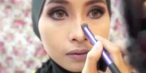 Teknik Buat Countur Wajah Hanya dengan Blush On