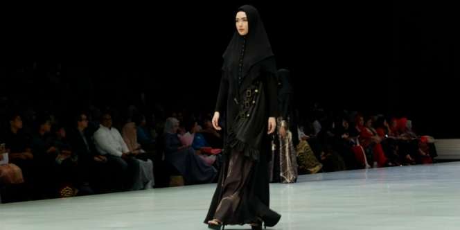 Deretan Busana Syari di Panggung IFW 2018