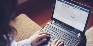 Cara Terpuji Jadikan Sosmed Alat Amar Makruf Nahi Munkar