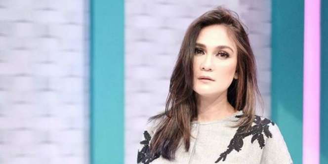 Koleksi Barang Branded, Luna Maya: Jangan Dipandang Harganya