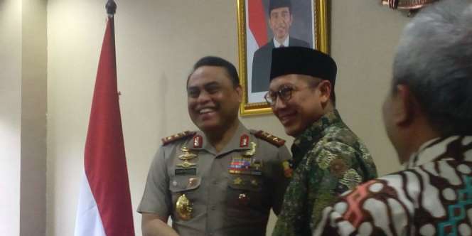 Menag Moratorium Izin Baru Biro Travel Umroh