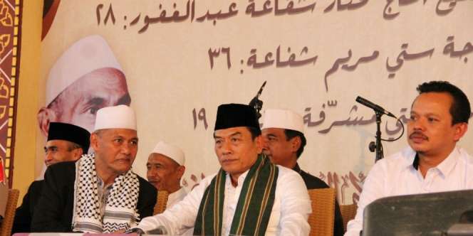 Hadir Haul Ponpes, Moeldoko Kenang Masa Kecil Tidur di Langgar