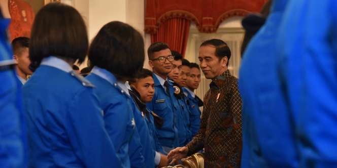 Jokowi Ungkit Indonesia 2030, 'Jangan Malas-malasan!'
