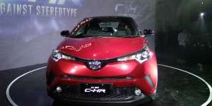 Toyota C-HR, Si Penantang Honda HR-V dan Nissan Juke