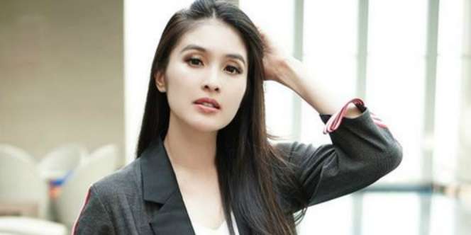 3 Bulan Usai Melahirkan, Penampilan Sandra Dewi Bikin Kagum