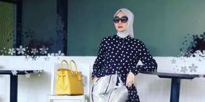 7 Tas Simpel untuk Tampil Muda di Usia 40-an 