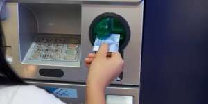 Hati-hati Main Medsos, Rekening Bank Bisa Dibobol!