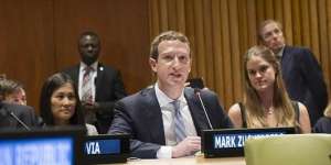 Di Depan Senat AS, Bos Facebook Minta Maaf